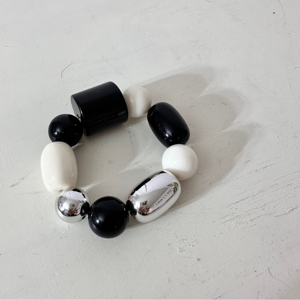 Fashion bracelet